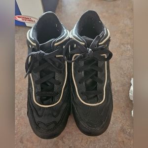 Youth Baseball cleats